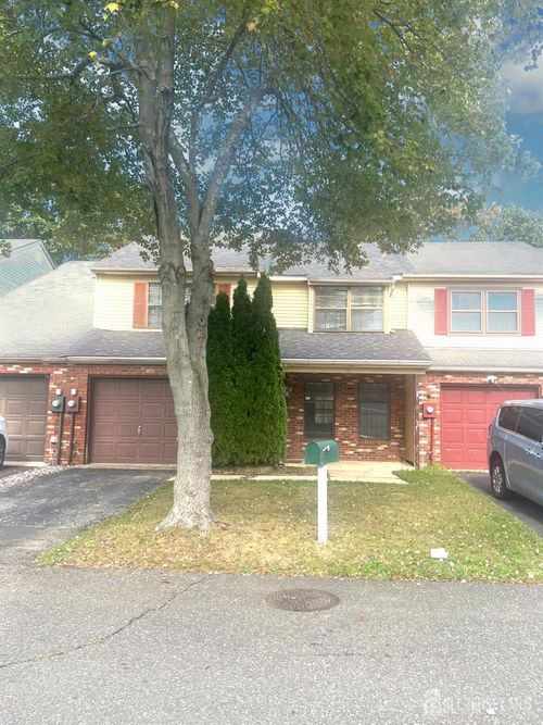 18 Adams Ct, East Brunswick, NJ, 08816-4053 | Card Image