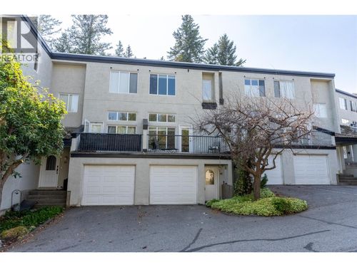 18-411 Aberdeen Dr, Kamloops, BC, V1S1X2 | Card Image