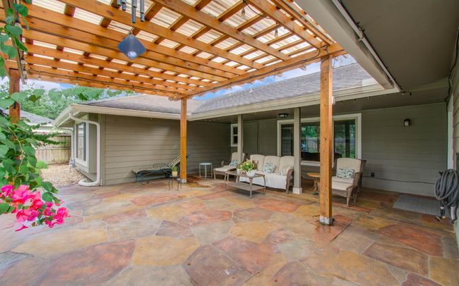 9818 Emnora Ln, House other with 4 bedrooms, 2 bathrooms and 2 parking in Houston TX | Image 34