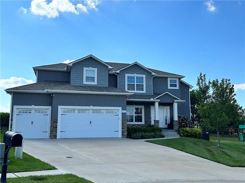 1220 Kelsay Ct, Warrensburg, MO, 64093-4514 | Card Image
