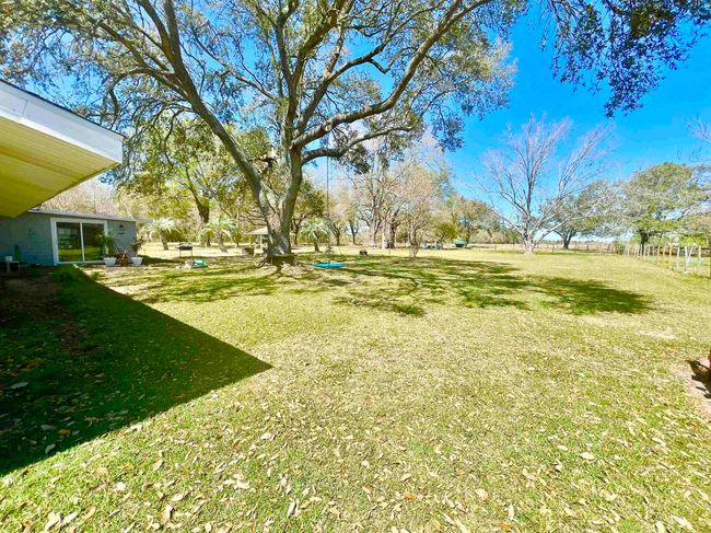 1209 Highway 73, House other with 3 bedrooms, 2 bathrooms and null parking in Winnie TX | Image 27