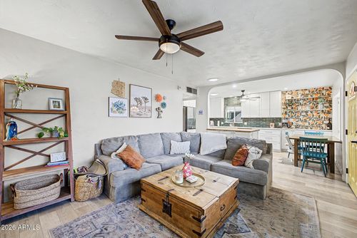 4524 N 24th Pl, Phoenix, AZ, 85016-4902 | Card Image