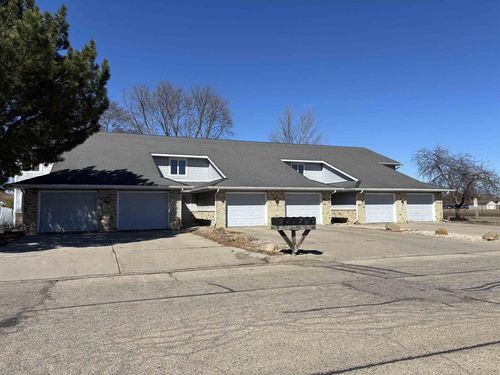 1320 Lincoln Ave, Prairie Du Sac, WI, 53578-2415 | Card Image