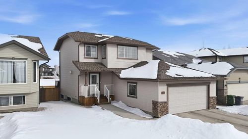 126 Larsen Cres, Red Deer, AB, T4R0J3 | Card Image