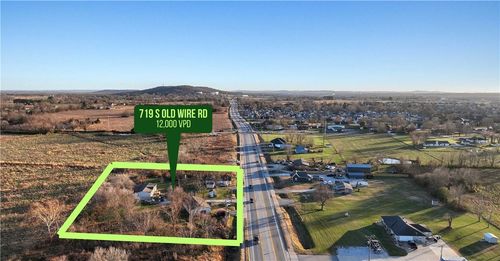 719 S Old Wire Rd, Lowell, AR, 72745-9344 | Card Image