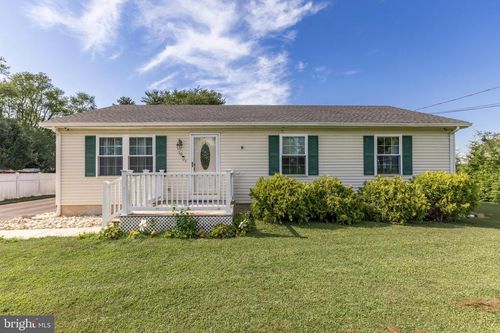 10 Hillcrest Ave, Bridgeton, NJ, 08302-3818 | Card Image