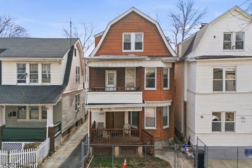 550 Norwood St, East Orange, NJ, 07018-1171 | Card Image