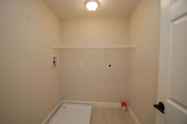 10E - 9 Sheffield St, Condo with 2 bedrooms, 3 bathrooms and null parking in Hudson NH | Image 15
