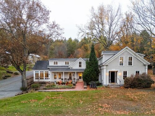 299 Mountain Rd, Stowe, VT, 05672-4627 | Card Image