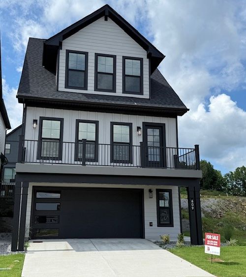 609 Gustaf Dr, Whites Creek, TN, 37189-4200 | Card Image