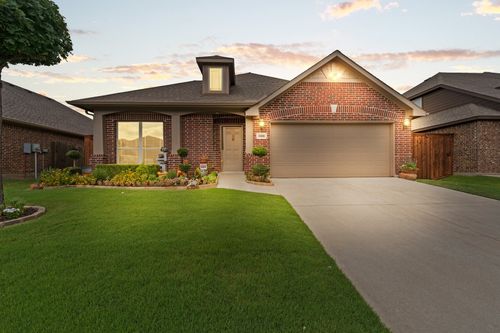 1000 Longhorn Dr, Aubrey, TX, 76227-2375 | Card Image