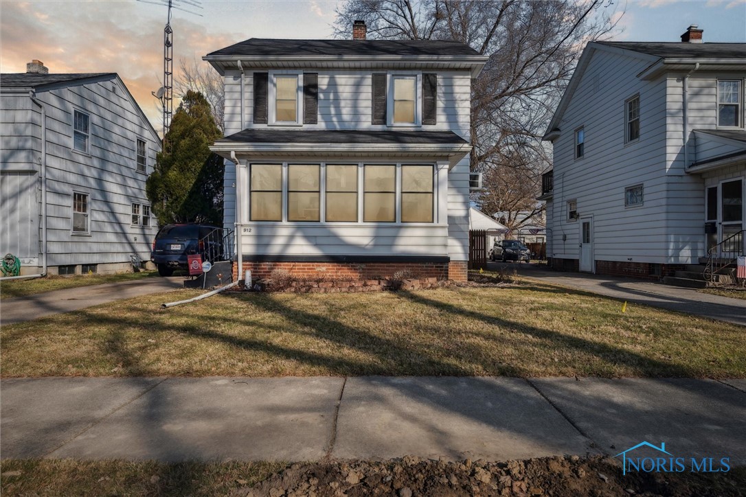 Brinton Dr, Toledo, OH 43612