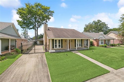 4130 Country Glen Dr, Baton Rouge, LA, 70816-4958 | Card Image