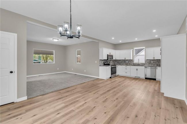 613 N Mead St, House other with 4 bedrooms, 2 bathrooms and null parking in Cameron MO | Image 10
