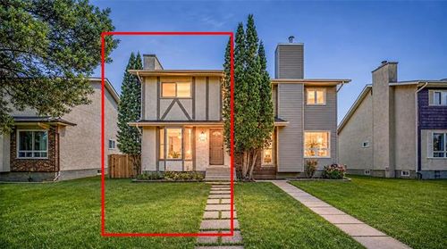 39 Culloden Rd, Winnipeg, MB, R2J3S4 | Card Image