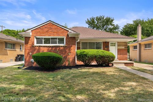 23040 Marlow St, Oak Park, MI, 48237-2417 | Card Image