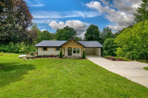 975 Goss Rd, Epworth, GA, 30541-2426 | Card Image