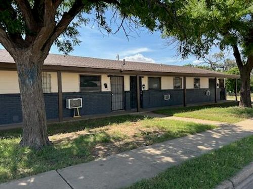 1102 42nd St, Lubbock, TX, 79412-2041 | Card Image