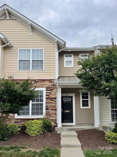 975 Copperstone Ln, Fort Mill, SC, 29708-6413 | Card Image