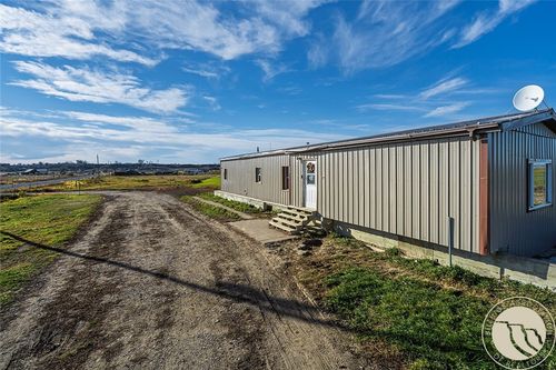 2652 S 27th Rd, Ballantine, MT, 59006-9717 | Card Image