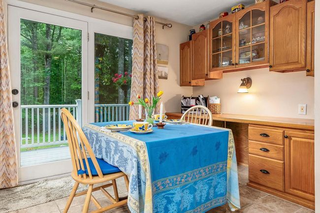 UNIT-3 - 18 Boulder Brook Dr, Condo with 2 bedrooms, 2 bathrooms and null parking in Exeter NH | Image 13