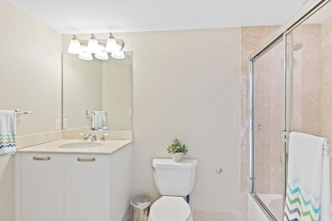 APT-1101 - 2001 N Ocean Blvd, Condo with 3 bedrooms, 3 bathrooms and null parking in Fort Lauderdale FL | Image 26