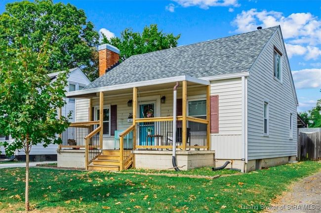762 N Mckinley Ave, Home with 4 bedrooms, 2 bathrooms and null parking in Clarksville IN | Image 4