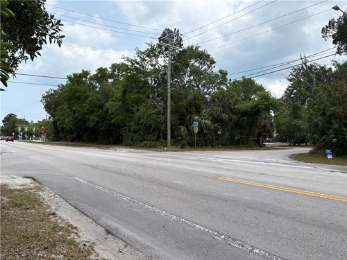 8198 130th St, Sebastian, FL, 32958-3653 | Card Image