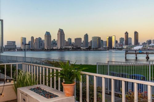 110-1101 1st St, Coronado, CA, 92118-1454 | Card Image