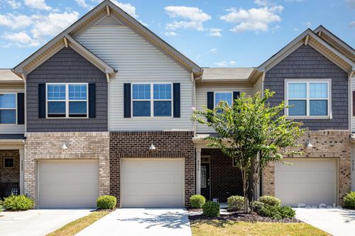 9416 Tiger Lily Ln, Fort Mill, SC, 29707-5023 | Card Image