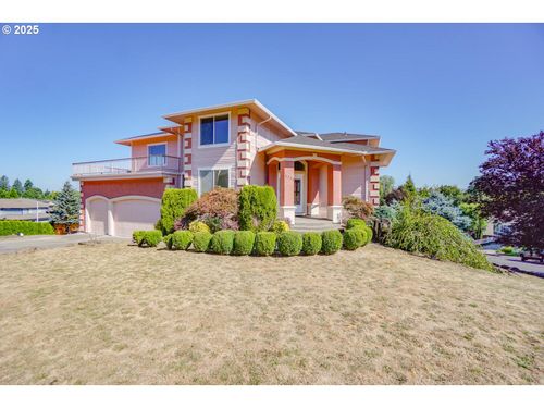 1727 Nw Ogden St, Camas, WA, 98607-7949 | Card Image