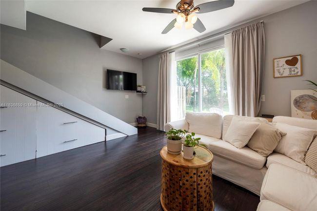 1606 Veracruz Ln, Townhouse with 2 bedrooms, 2 bathrooms and null parking in Weston FL | Image 13
