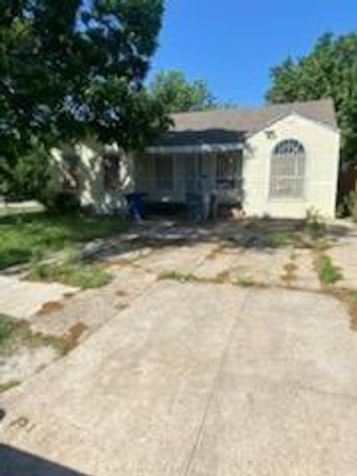 View of front of home | Image 1