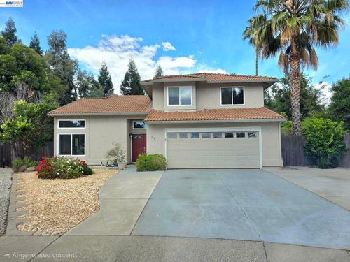 212 Marin Ct, Vacaville, CA, 95687-3385 | Card Image