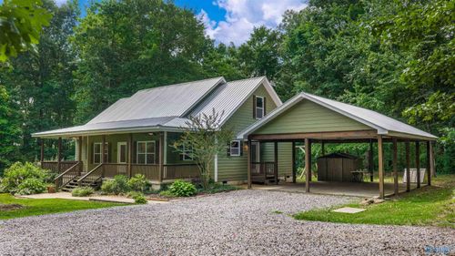 1905 Cooper Road, Fort Payne, AL, 35967 | Card Image