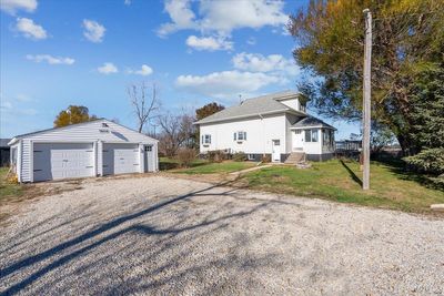 19019 O Avenue, Home with 2 bedrooms, 1 bathrooms and null parking in Grundy Center IA | Image 3