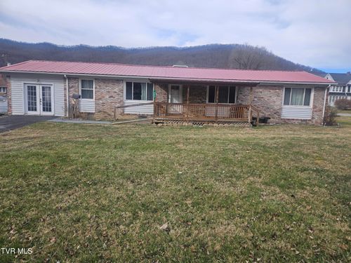 205 Wood Ave W, Big Stone Gap, VA, 24219-2555 | Card Image