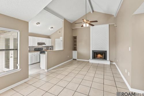 apt-d-8029 Summa Ave, Baton Rouge, LA, 70809-7416 | Card Image