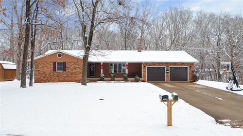 15166 N Dendron St, Effingham, IL, 62401-7437 | Card Image