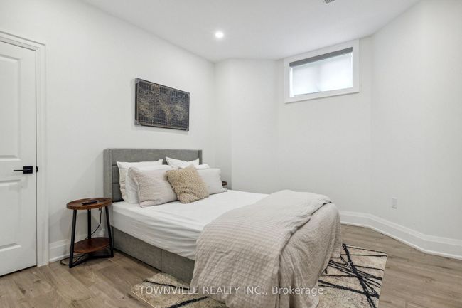 9042 Sideroad 10, House other with 6 bedrooms, 4 bathrooms and 12 parking in Georgetown ON | Image 17