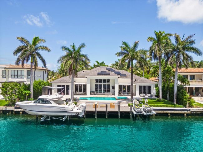 224 S Island, House other with 4 bedrooms, 6 bathrooms and null parking in Golden Beach FL | Image 5