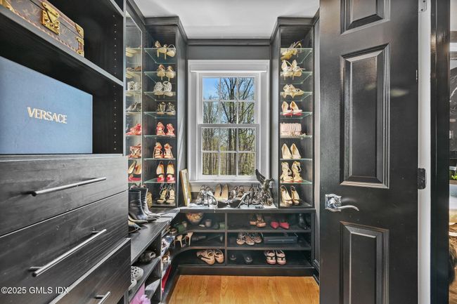 33 Cliffdale Rd, House other with 5 bedrooms, 5 bathrooms and null parking in Greenwich CT | Image 24