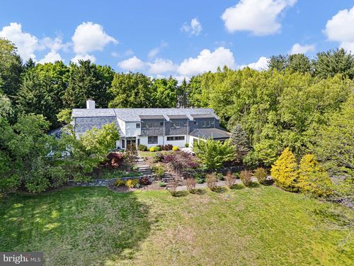 203 Haystack Ln, GREENVILLE, DE, 19807-1121 | Card Image