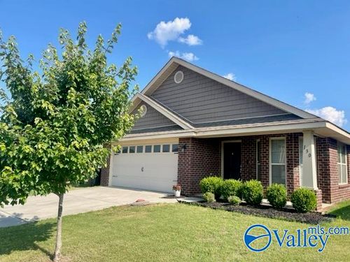 130 Gardengate Dr, Harvest, AL, 35749-2201 | Card Image