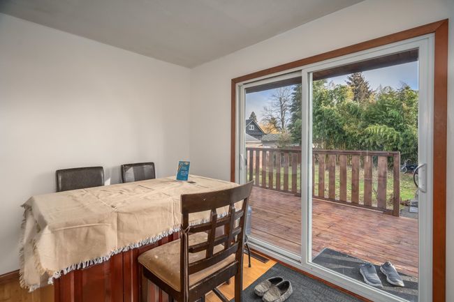 7582 Dunsmuir Street, House other with 3 bedrooms, 1 bathrooms and 4 parking in Mission BC | Image 12