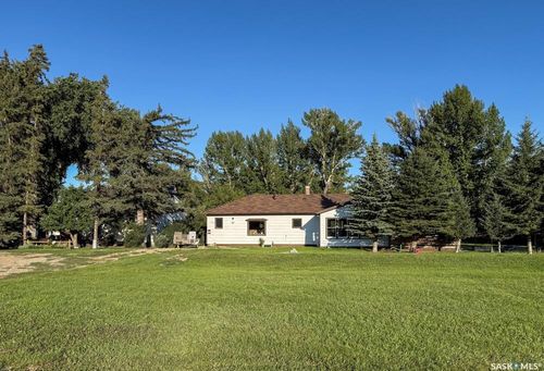 223 Riverside Blvd, Eastend, SK, S0N0T0 | Card Image