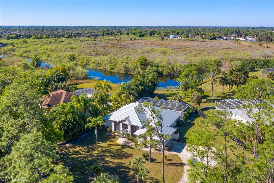 Glenn Ave, Lehigh Acres, FL 33972