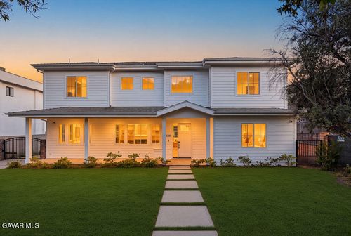 1688 E Mendocino St, Altadena, CA, 91001 | Card Image