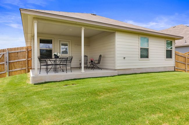 Rear view of property with a patio area | Image 34