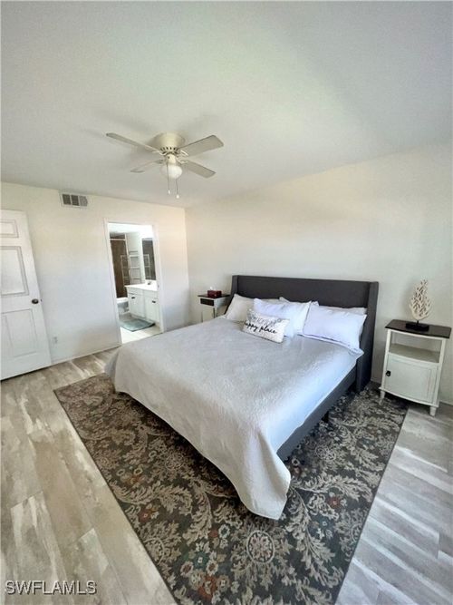 apt-6-26728 Little John Ct, BONITA SPRINGS, FL, 34135-6393 | Card Image